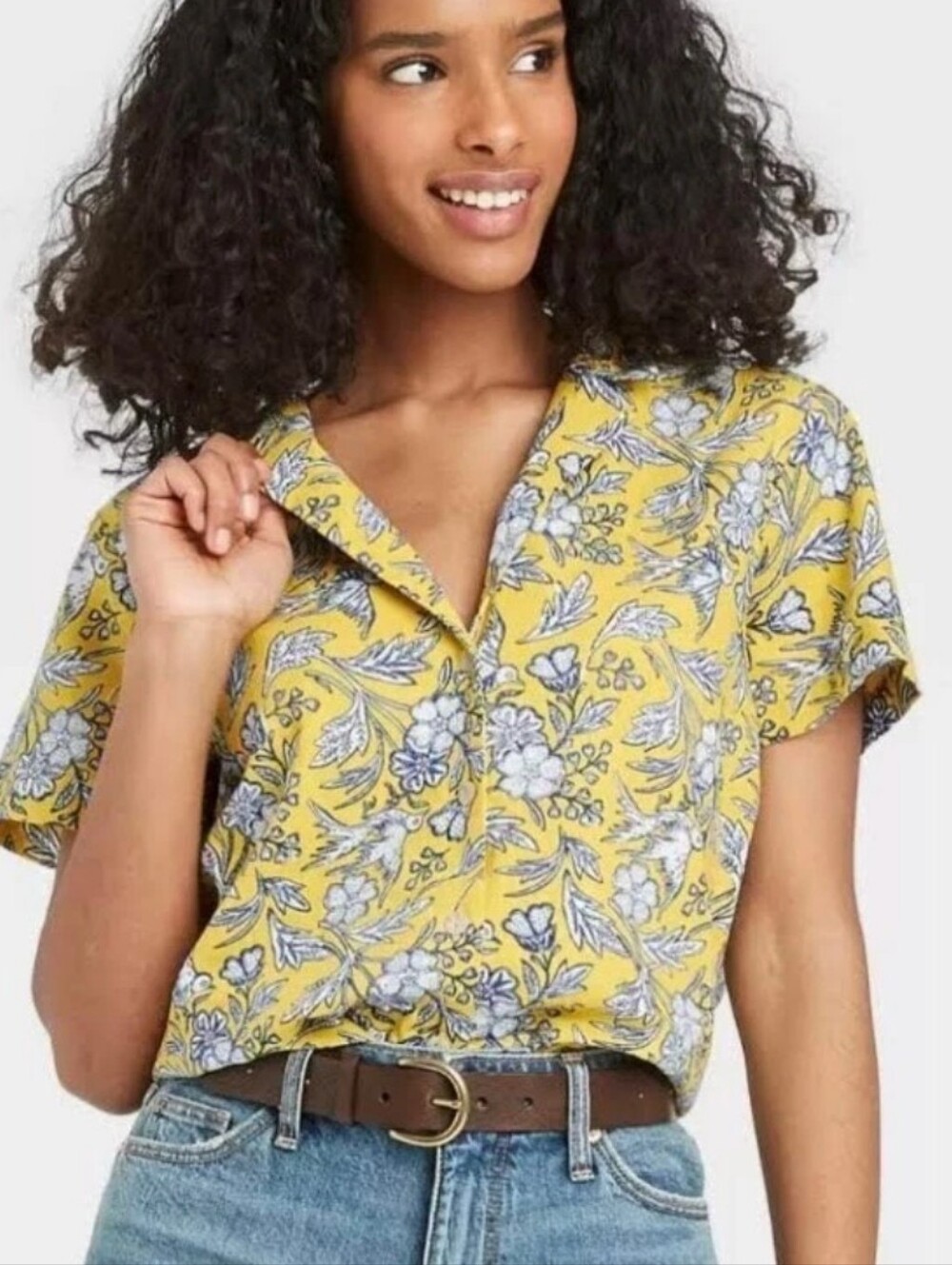 Linen Blend Universal Thread Yellow Blue Floral Birds Cropped Button Down Top